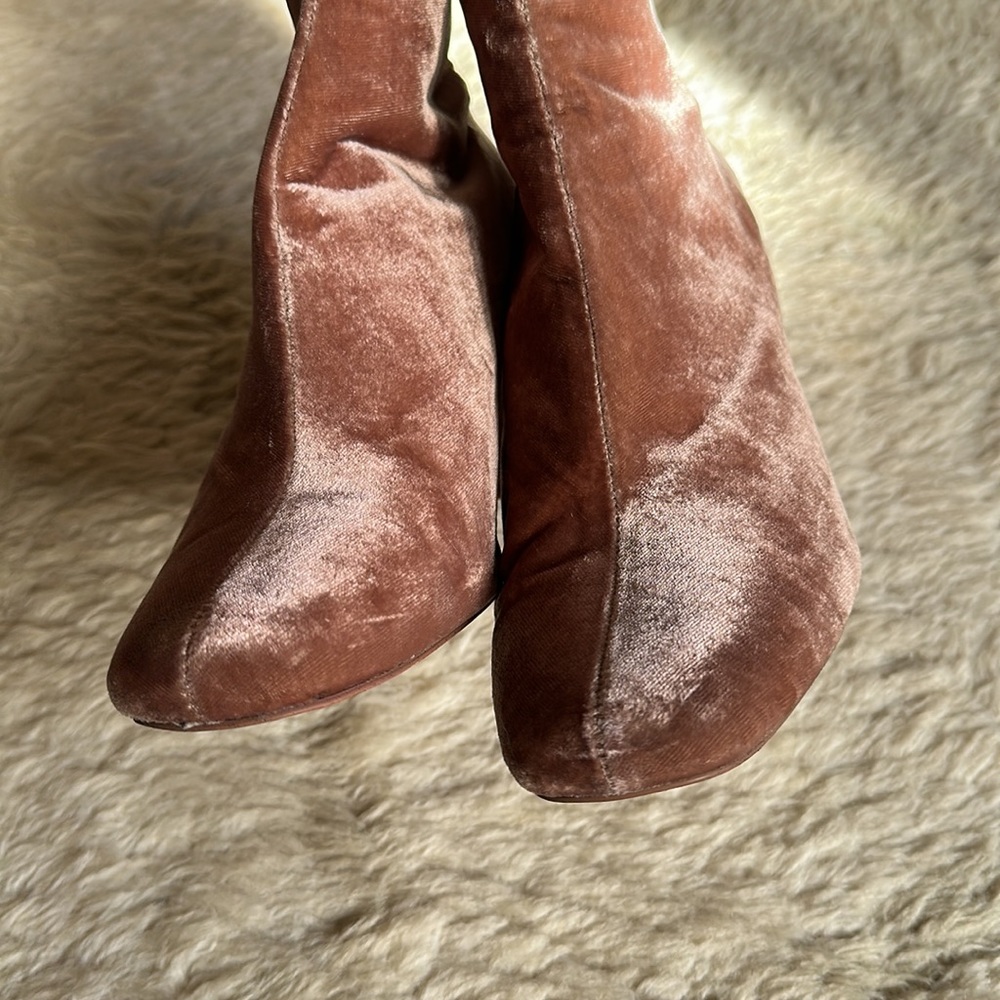 Zara Velvet Boots - Picture 6 of 13